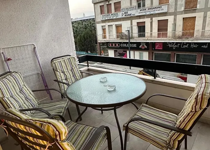 Appartement Near Finikoudes 15 Larnaca